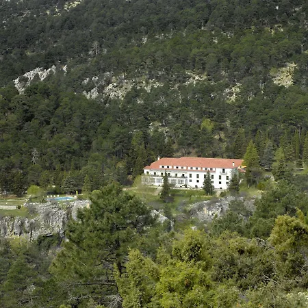 Hotel De 4*